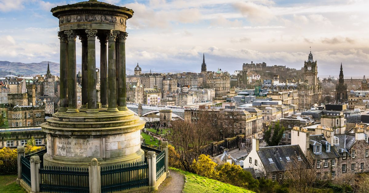Esc pate A Edimburgo Vuelo Ida Y Vuelta Desde 74 