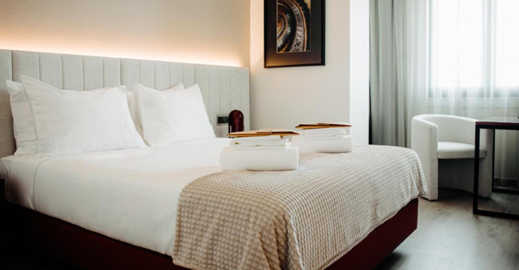 Next Level Premium Hotels (Booking)