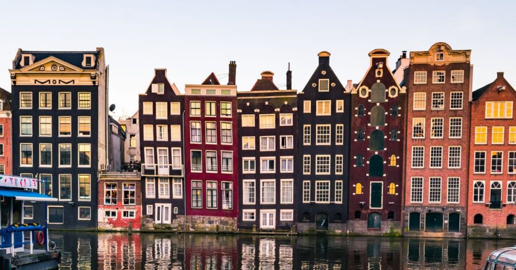 Sigue leyendo Escápate a Ámsterdam: Vuelo ida y vuelta desde 123€