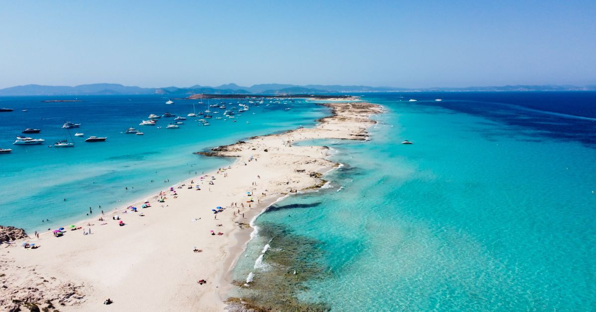 Las 6 playas con más encanto de España