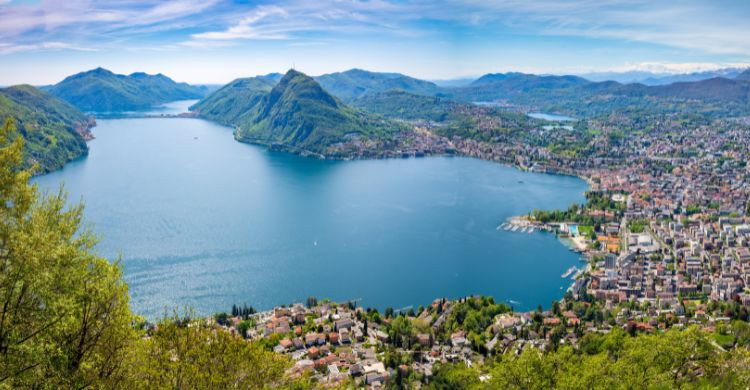 Lago de Lugano, Suiza. (Adobe Stock)