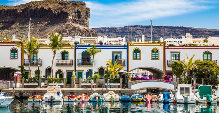 Puerto de Mogan, Gran Canaria, España. (Adobe Stock)