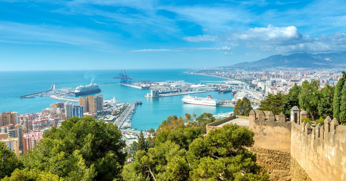 Escápate a Málaga: Vuelos de ida y vuelta desde 38€