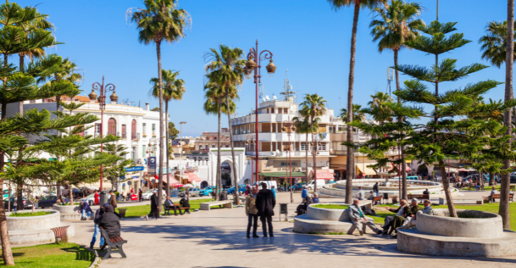 Foto de una plaza en Tánger (Canva)