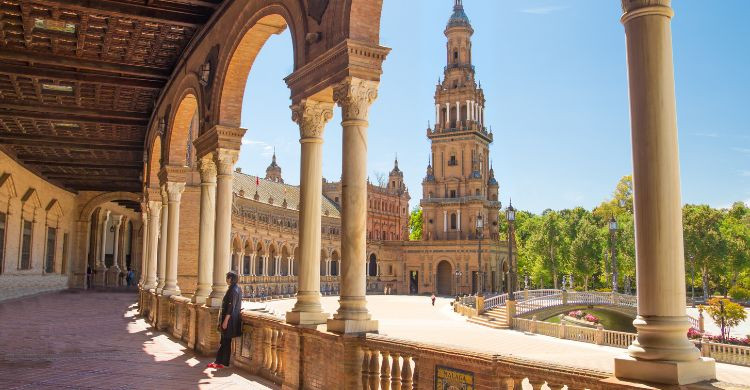 Plaza de España de Sevilla, dónde se grabó una escena de Star Wars II. (Adobe Stock)