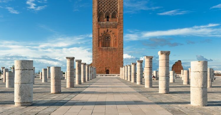 Plaza de la Torre Hassan en Rabat, situada en Marruecos. (Adobe Stock)