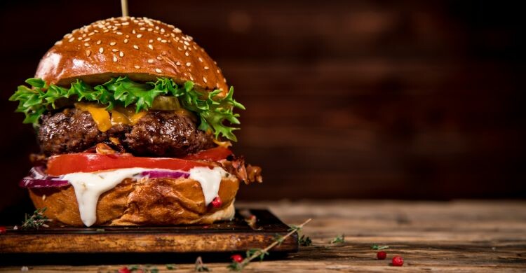 La Bistroteca es otra de las mejores hamburgueserías de Madrid, España. (Adobe Stock)