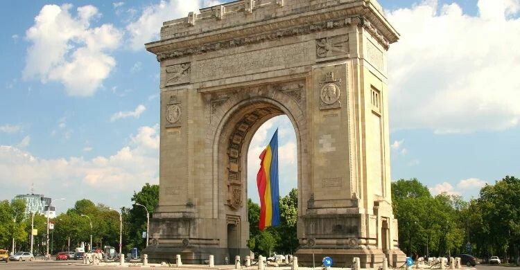 4 razones para visitar Bucarest, la pequeña París (Adobe Stock) 