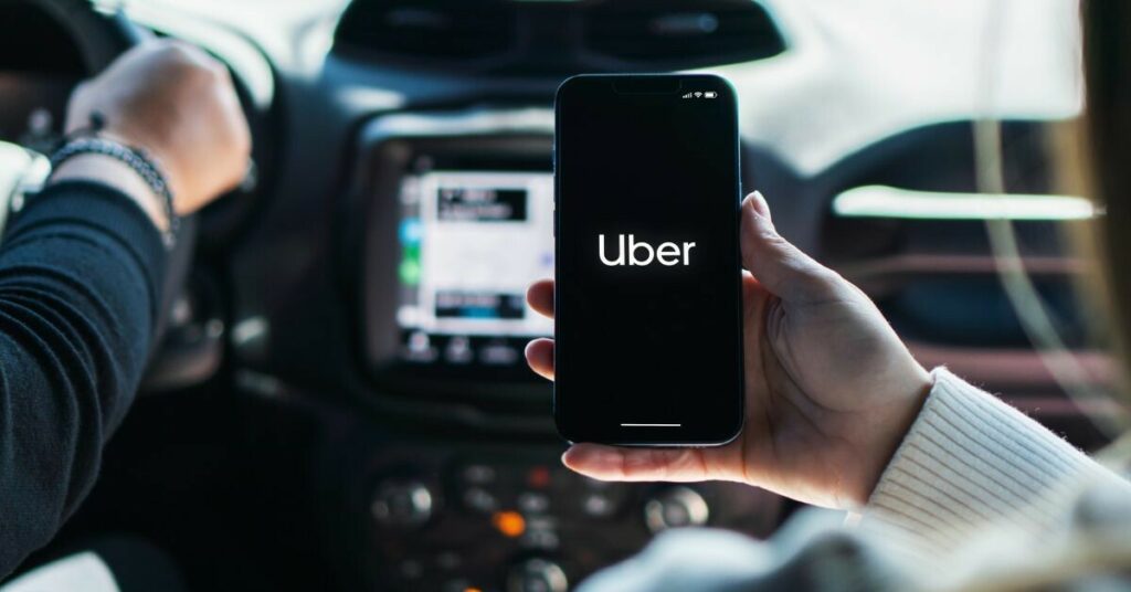 Sigue leyendo Uber ofrece viajes compartidos con descuentos de hasta un -30%