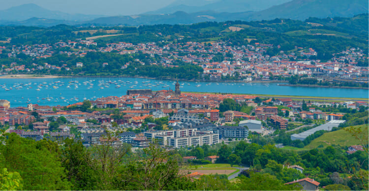 Camino del Norte del Camino de Santiago (Adobe Stock)
