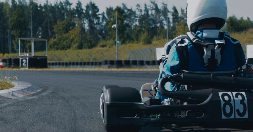 Sigue leyendo Los 4 circuitos de karts más baratos en Madrid