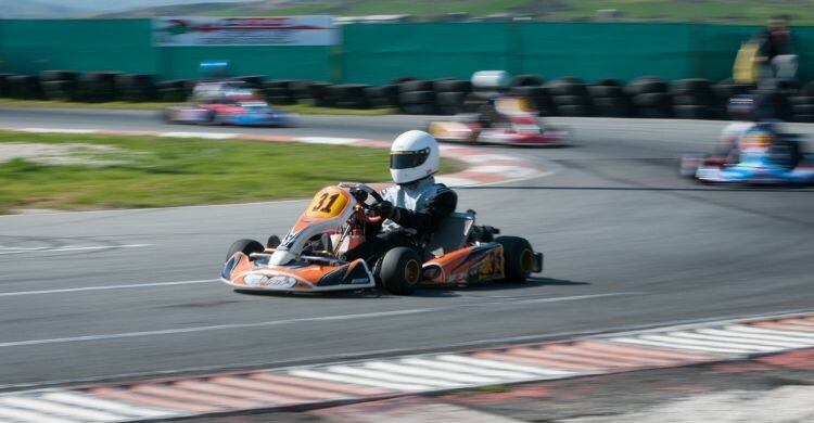En el Karting Club Los Santos disponen de una pista principal para adultos y otra para niños. (Adobe Stock)