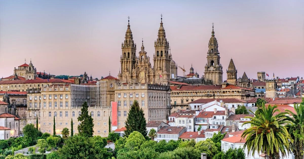 Escápate a Santiago de Compostela: Vuelos de ida y vuelta desde 38€