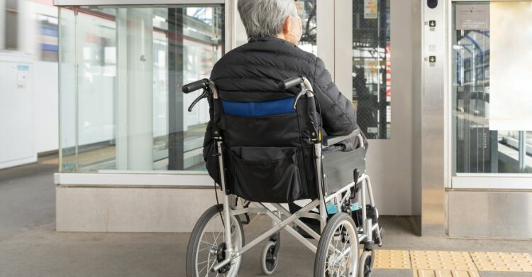 Málaga ha equipado todas las infraestructuras de metro y tren con ascensores hasta el andén. (Adobe Stock)