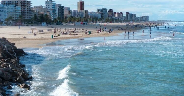 Playa de Gandía (Adobe Stock)
