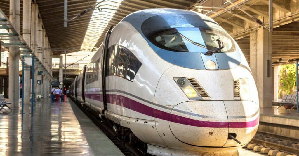 Sigue leyendo Renfe reduce las indemnizaciones por retrasos