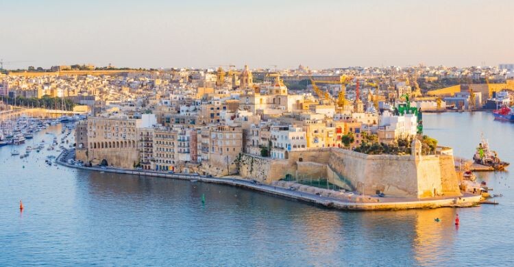 Senglea es otra de las ciudades que deberás visitar en Malta. (Adobe Stock)