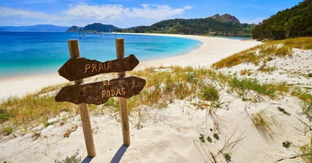 Sigue leyendo Las 8 playas más bonitas de Pontevedra