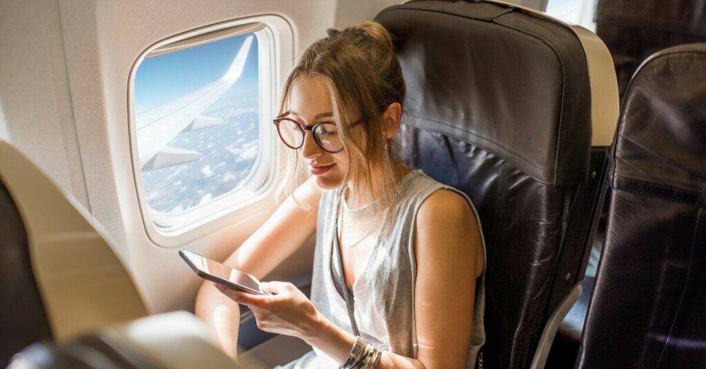 Sigue leyendo Se pide baja por enfermedad para viajar y se encuentra con su jefe en el avión