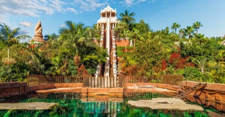 Siam Park, Tenerife (Adobe Stock)