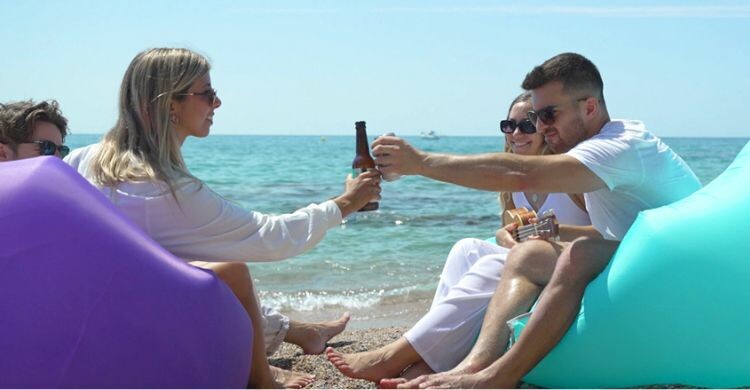 Tumbona hinchable playa (Amazon)