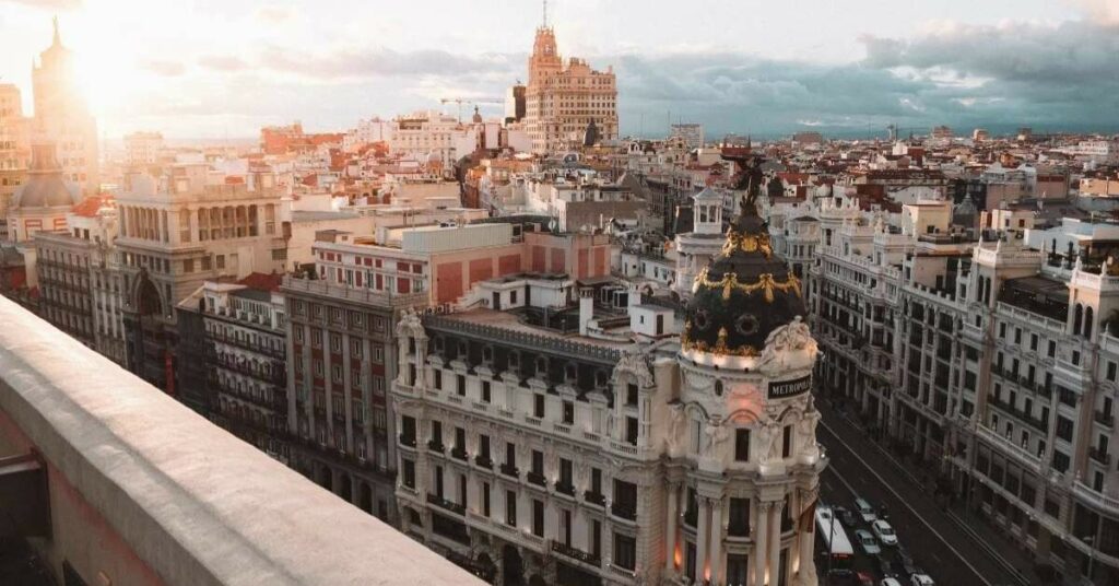 Sigue leyendo Los 4 barrios más peligrosos de Madrid