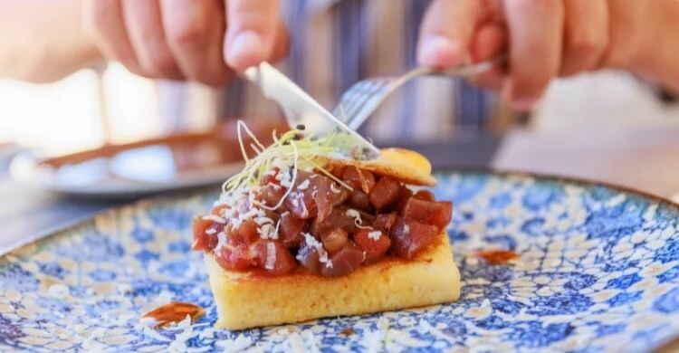 Restaurante El Campero en Zahara de los Atunes? (Adobe Stock)