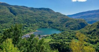 10 lugares esenciales qué ver y hacer en Huesca