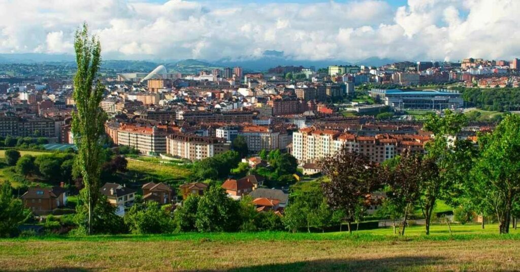 Sigue leyendo 15 lugares que ver en Oviedo en un día
