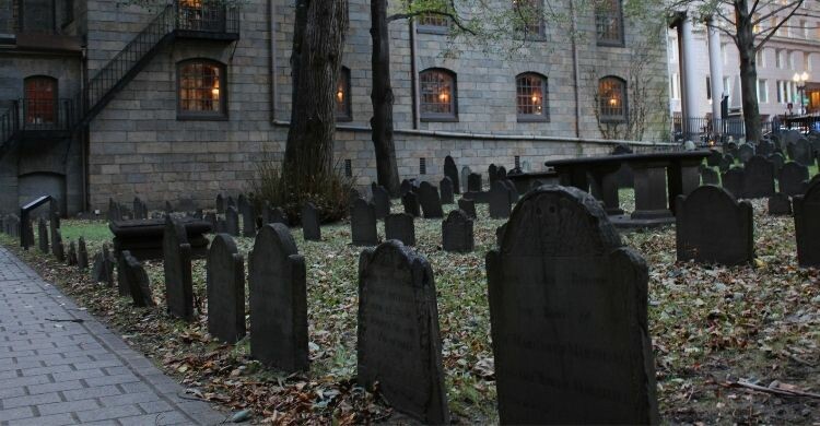 Halloween en Salem 3 razones para visitar la ciudad de las brujas (Adobe Stock)