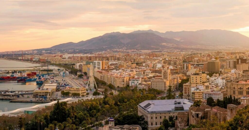 Sigue leyendo 4 lugares imprescindibles que ver en Málaga
