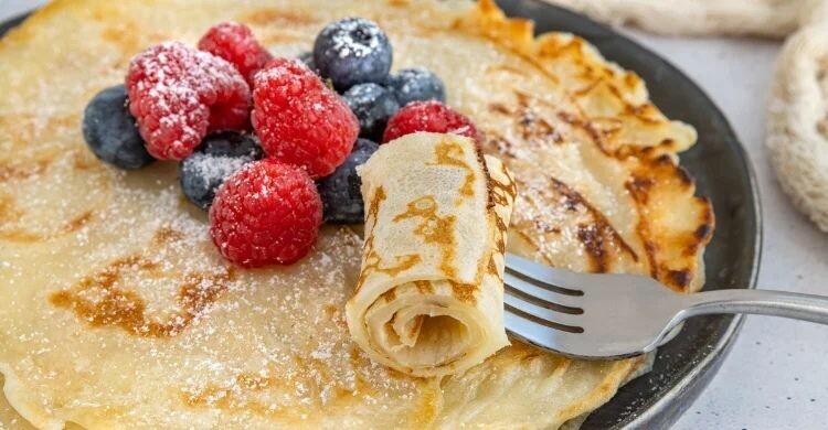 Mademoiselle es un restaurante para comer una crepe en Madrid (Canva)