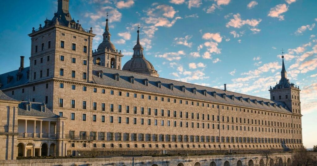 Sigue leyendo ¿Qué ver y hacer en El Escorial?