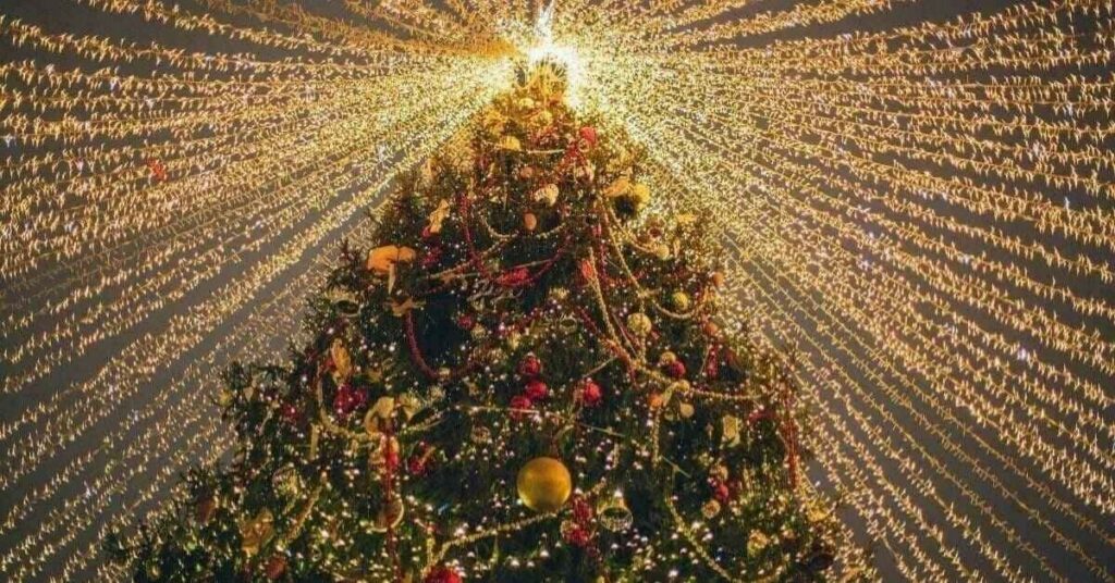 Sigue leyendo ¿Qué día se encienden las luces de Navidad en cada ciudad de España?