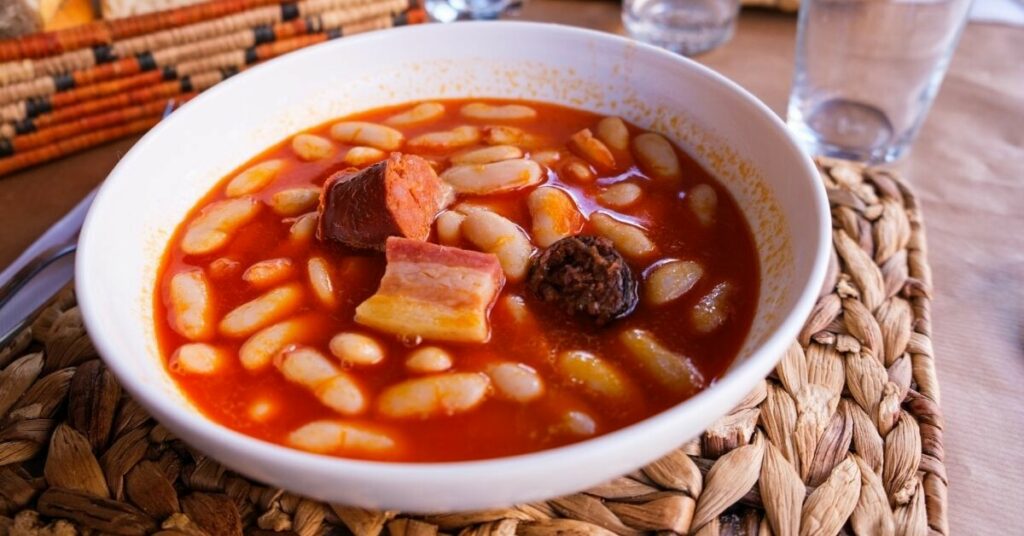 Sigue leyendo Los 5 mejores restaurantes para comer fabada en Madrid