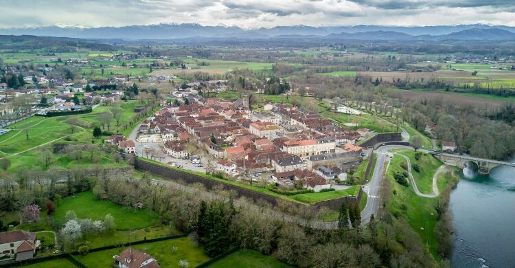 Navarrenx funcionaba como ciudad defensiva en la Edad Media