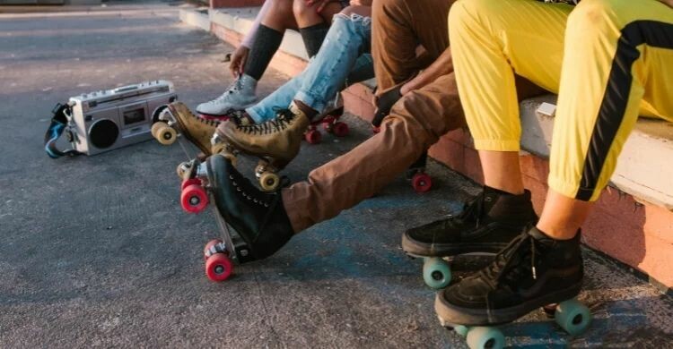 Este es uno de los 4 planes creativos para hacer con amigas en Madrid (Canva)