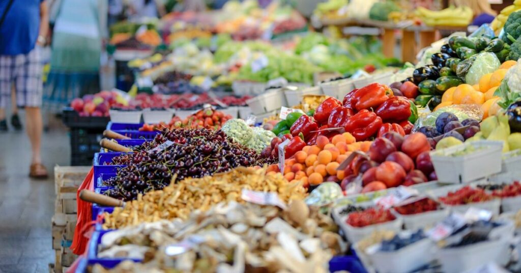 Sigue leyendo 5 mercados de comida en Madrid que no te puedes perder