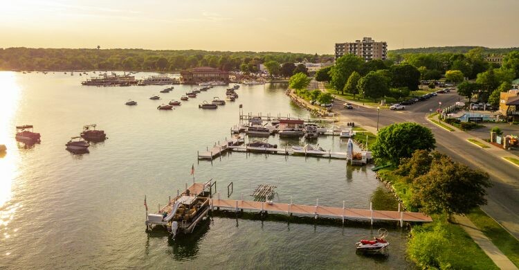 Lake Geneva es ideal para los deportes acuáticos