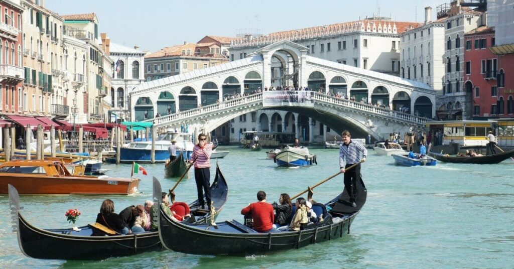 Sigue leyendo Qué ver y hacer en Venecia