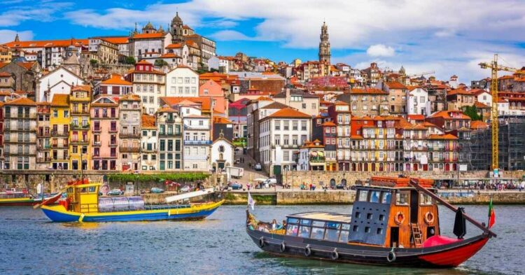 Escápate a Oporto: Vuelos de ida y vuelta desde 38€