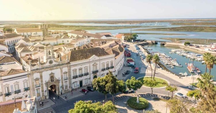 Escápate a Faro: Vuelos de ida y vuelta desde 36€