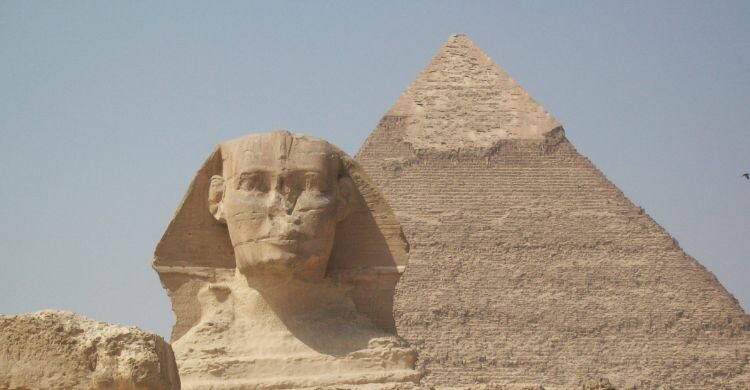 Las pirámides de Giza son uno de los lugares más visitados del mundo (Canva)