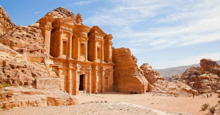Sigue leyendo Cómo viajar a Jordania en 2025 a través de un viaje organizado 