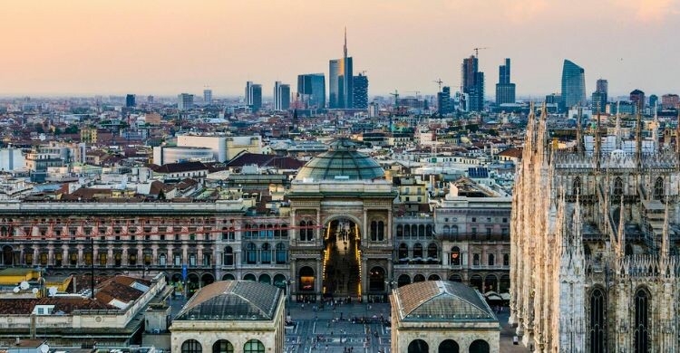 El Duomo es uno de los lugares más visitados de Milán (Canva)