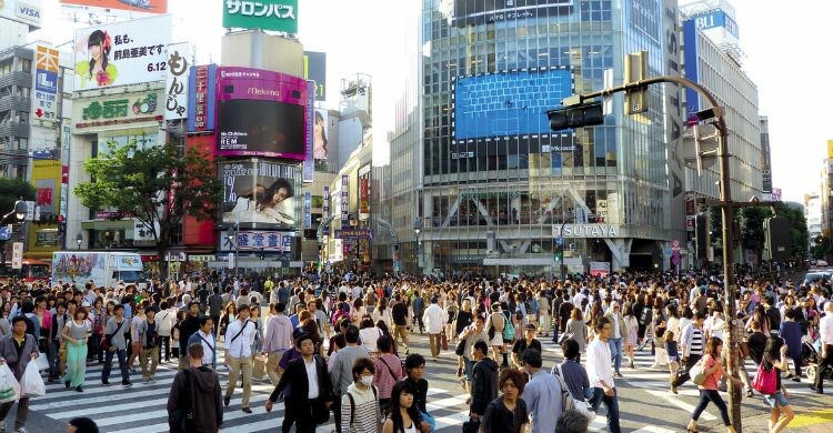 El cruce de Shibuya es uno de los lugares más famosos de Tokio (Canva)