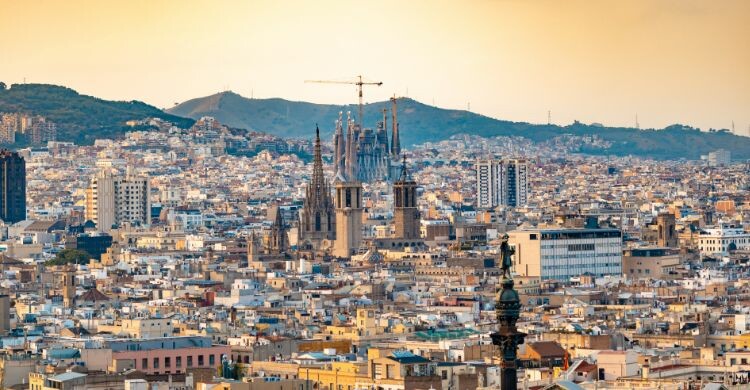 La vista aérea de Barcelona es digna de admirar (Canva)