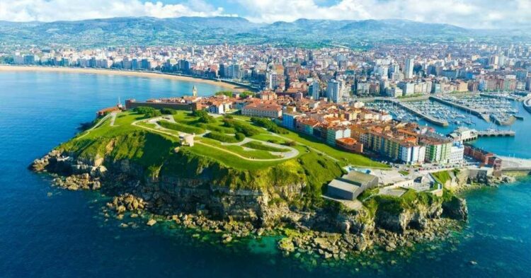 Sigue leyendo Descubre Gijón: Qué hacer y dónde dormir