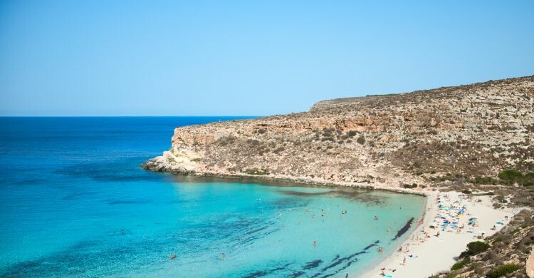Scala dei Turchi es una de las playas más conocidas de la isla (Canva)