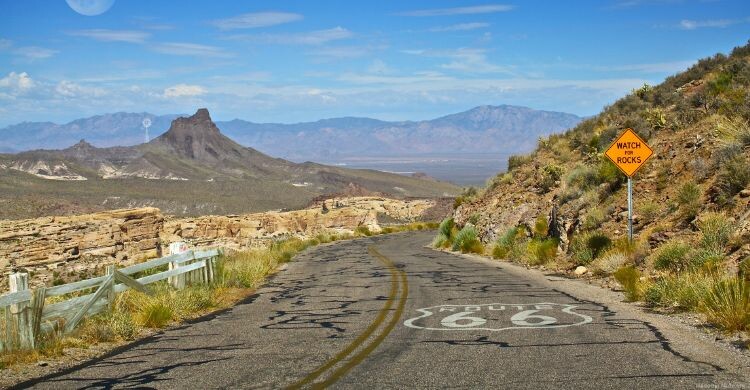 La Ruta 66 es uno de los viajes por carretera más famosos del mundo (Canva)